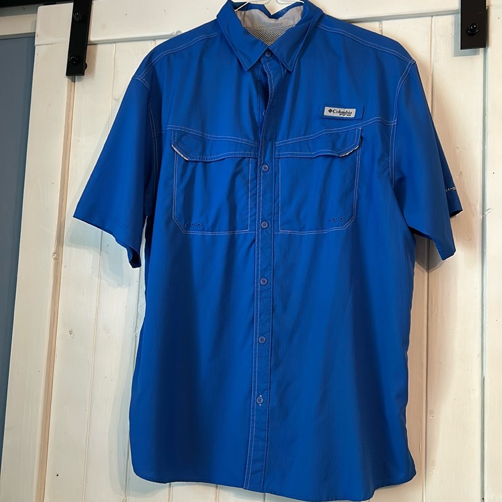 Columbia fishing shirt